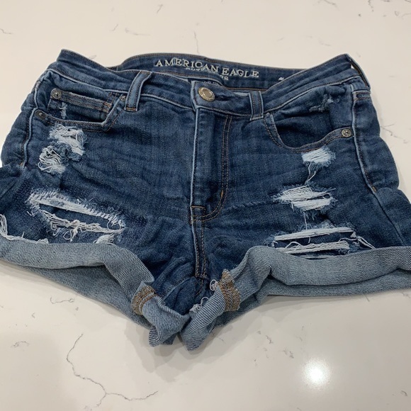 AMERICAN EAGLE OUTFITTERS DENIM SHORTS - Picture 2 of 10